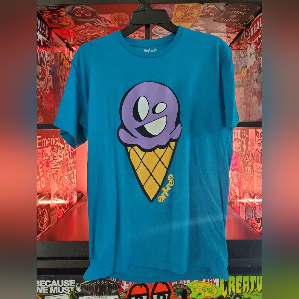 Entree Ice cream Cone Tee Large